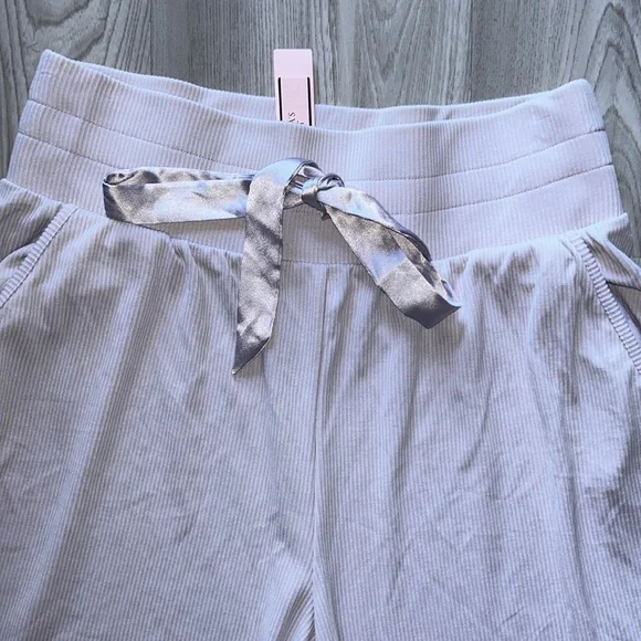 Victoria’s Secret Ribbed Jogger Pants - Picture 4 of 8